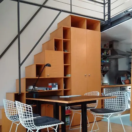Boardinghouse-modernes Dachstudio In Guter Lage Διαμέρισμα *